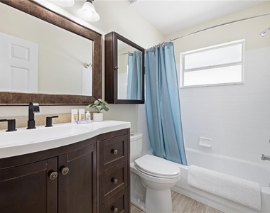 7318 S Kissimmee Street - Photo Thumbnail 17
