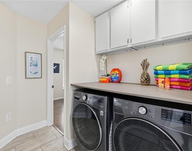 7318 S Kissimmee Street - Photo Thumbnail 14
