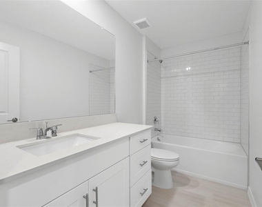 12409 Parsons Isle Terrace - Photo Thumbnail 36
