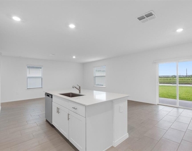12409 Parsons Isle Terrace - Photo Thumbnail 16