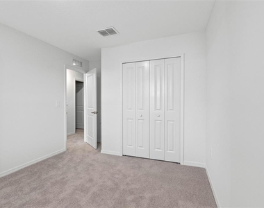 12409 Parsons Isle Terrace - Photo Thumbnail 38