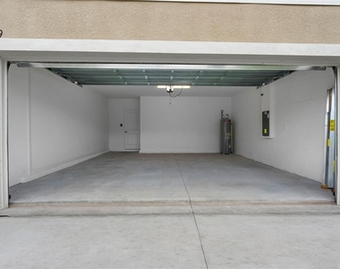 12409 Parsons Isle Terrace - Photo Thumbnail 42