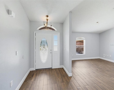 5719 Sweetheart Court - Photo Thumbnail 18