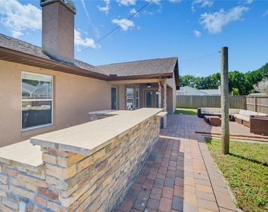 5719 Sweetheart Court - Photo Thumbnail 9