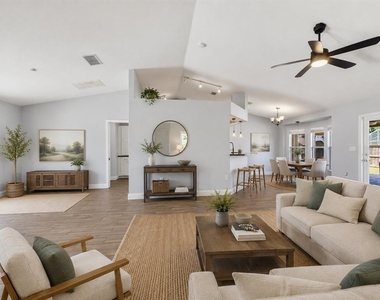 5719 Sweetheart Court - Photo Thumbnail 17