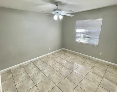 4485 White Oak Circle - Photo Thumbnail 7