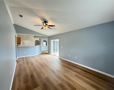 3942 Warbler Drive - Photo Thumbnail 13