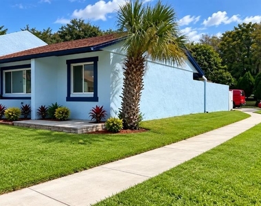 2612 London Bridge Court - Photo Thumbnail 36