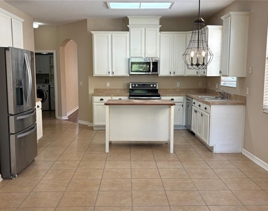 12735 Boggy Pointe Drive - Photo Thumbnail 8