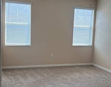 12735 Boggy Pointe Drive - Photo Thumbnail 11