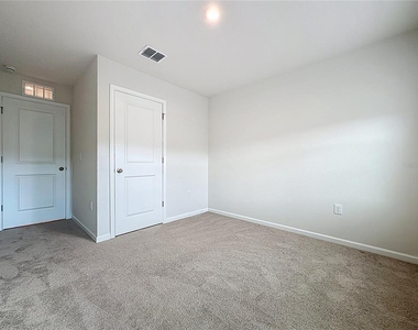 409 Sedgewick Drive - Photo Thumbnail 20