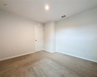 409 Sedgewick Drive - Photo Thumbnail 23