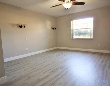 109 Donnington Court - Photo Thumbnail 12