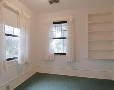1109 Cody Villa Loop Road - Photo Thumbnail 18