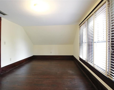 1109 Cody Villa Loop Road - Photo Thumbnail 24