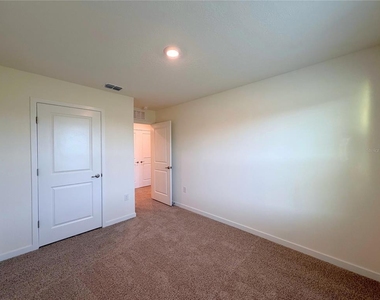 6604 Sw 82nd Loop - Photo Thumbnail 17
