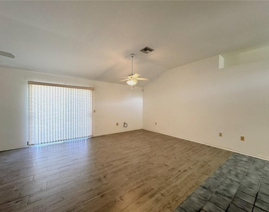 4394 N Bacall Loop - Photo Thumbnail 15