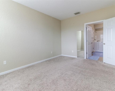 4555 Sw 52nd Circle - Photo Thumbnail 25