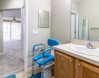 4555 Sw 52nd Circle - Photo Thumbnail 37