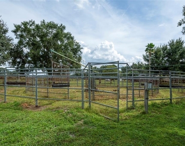 4951 Se 212th Court - Photo Thumbnail 15