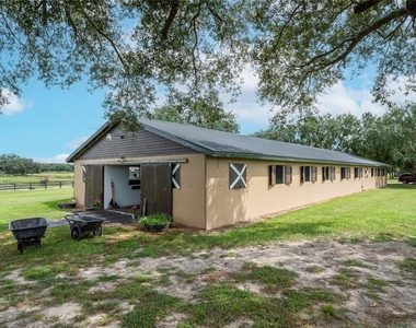 4951 Se 212th Court - Photo Thumbnail 1