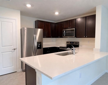 6605 Sw 81st Loop - Photo Thumbnail 6
