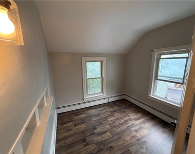 620 Martins Lane - Photo Thumbnail 14