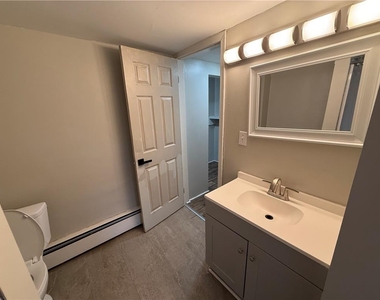 620 Martins Lane - Photo Thumbnail 9