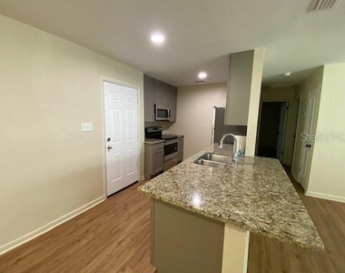 2107 Lake Margaret Drive - Photo Thumbnail 4