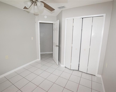 1023 Cranberry Drive - Photo Thumbnail 15