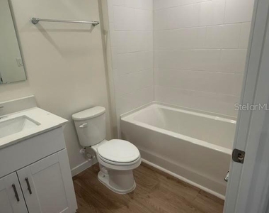 16546 Barbours Creek Way - Photo Thumbnail 12