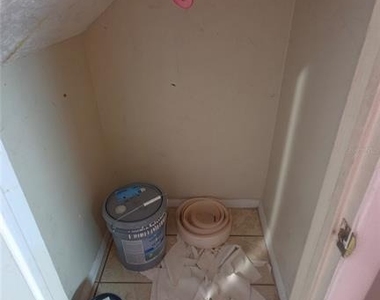 4113 S Semoran Boulevard - Photo Thumbnail 7