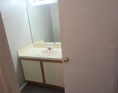 4113 S Semoran Boulevard - Photo Thumbnail 16