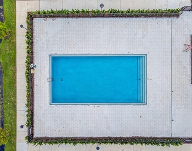 5563 Millenia Park Blvd - Photo Thumbnail 39