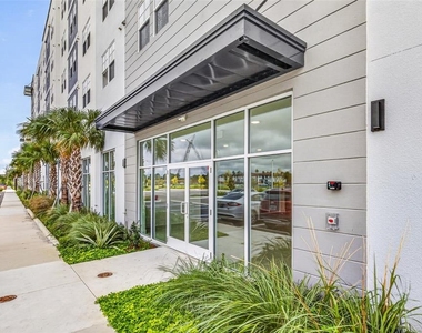5563 Millenia Park Blvd - Photo Thumbnail 24