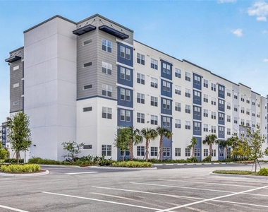 5563 Millenia Park Blvd - Photo Thumbnail 23