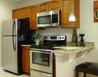 2500 Harrison Avenue - Photo Thumbnail 6