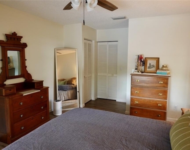 5195 W Kristina Loop - Photo Thumbnail 15