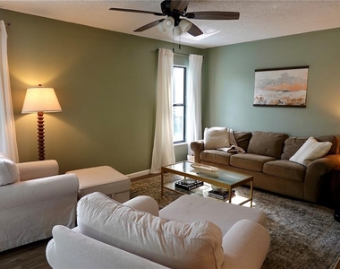 5195 W Kristina Loop - Photo Thumbnail 10