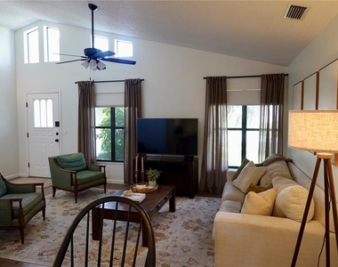 5195 W Kristina Loop - Photo Thumbnail 13