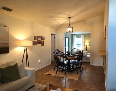 5195 W Kristina Loop - Photo Thumbnail 5