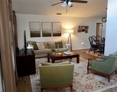 5195 W Kristina Loop - Photo Thumbnail 3