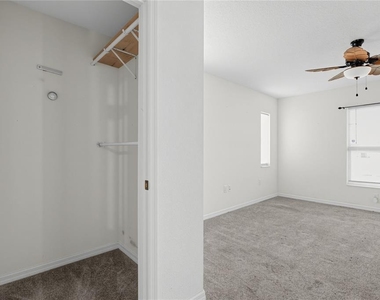 4334 E Maryland Street - Photo Thumbnail 19