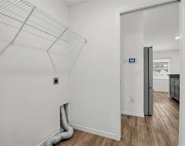 4334 E Maryland Street - Photo Thumbnail 25