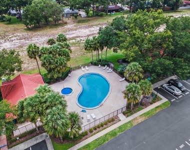 1192 N Fairway Drive - Photo Thumbnail 21