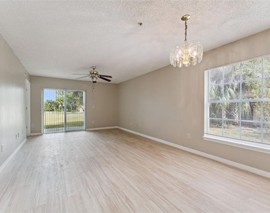 1192 N Fairway Drive - Photo Thumbnail 1