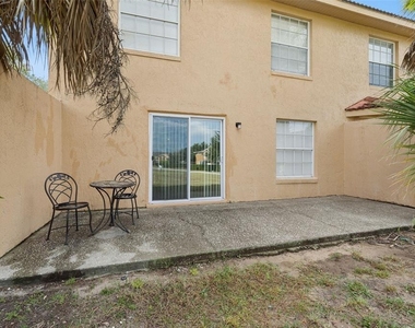 1192 N Fairway Drive - Photo Thumbnail 17
