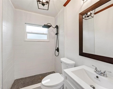 10541 3rd Avenue - Photo Thumbnail 27
