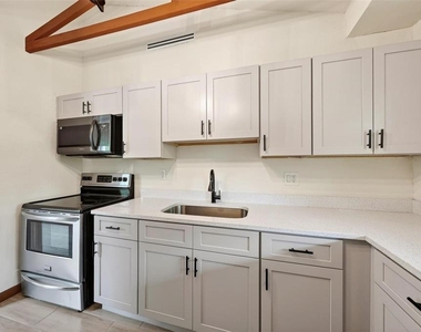 10541 3rd Avenue - Photo Thumbnail 15