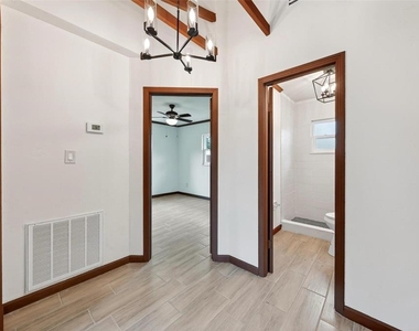 10541 3rd Avenue - Photo Thumbnail 18